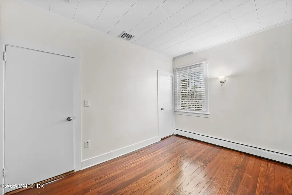 48 Rockmere Avenue Old Greenwich CT 06870