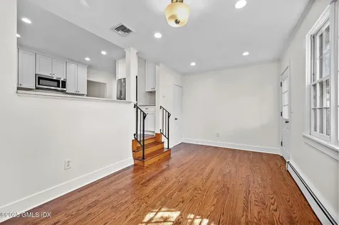 48 Rockmere Avenue Old Greenwich CT 06870