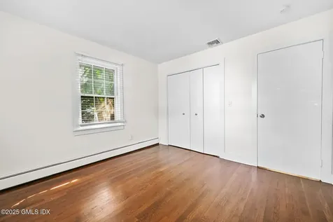 48 Rockmere Avenue Old Greenwich CT 06870
