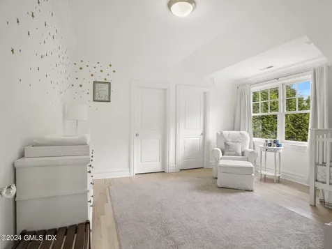 16 Laddins Rock Road Old Greenwich CT 06870