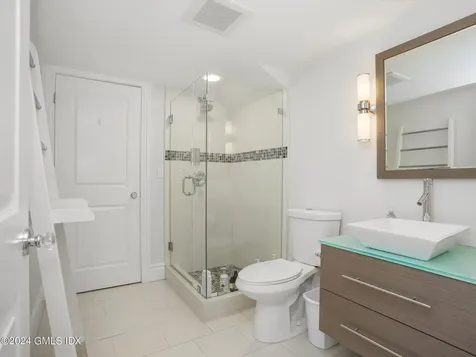 16 Laddins Rock Road Old Greenwich CT 06870
