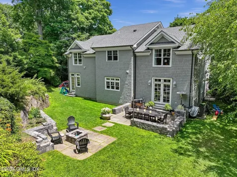 16 Laddins Rock Road Old Greenwich CT 06870