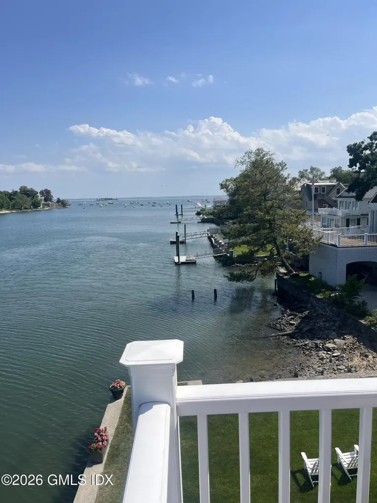 633 Steamboat Road Greenwich CT 06830