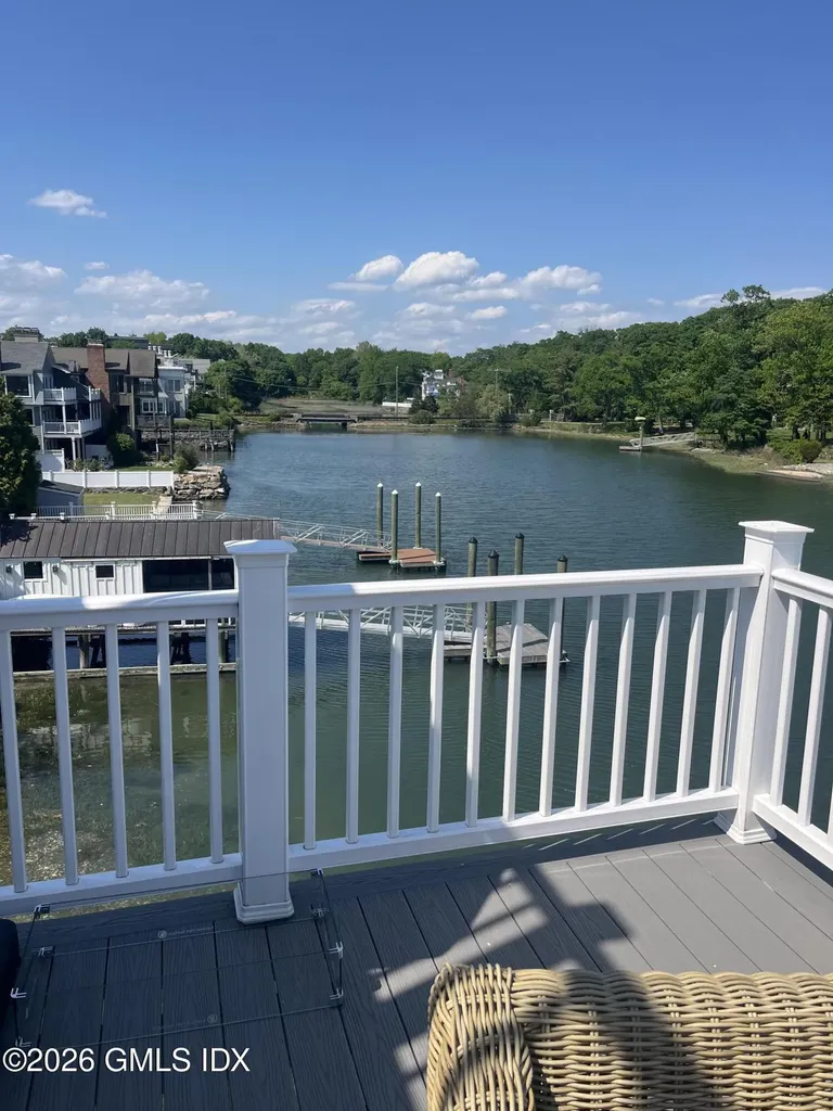 633 Steamboat Road Greenwich CT 06830