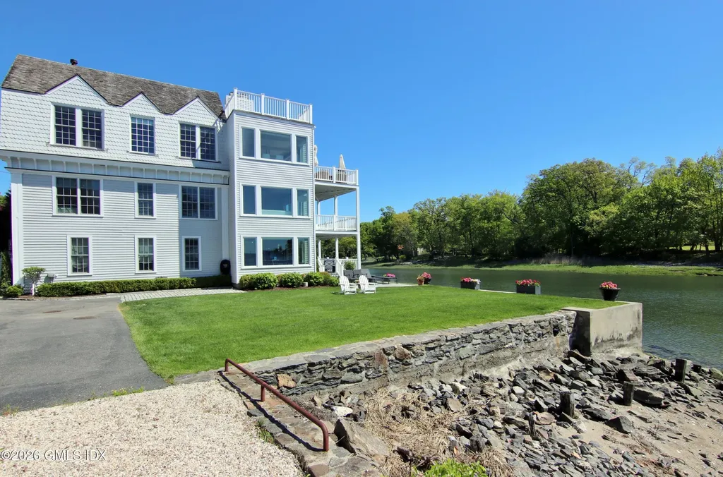 633 Steamboat Road Greenwich CT 06830
