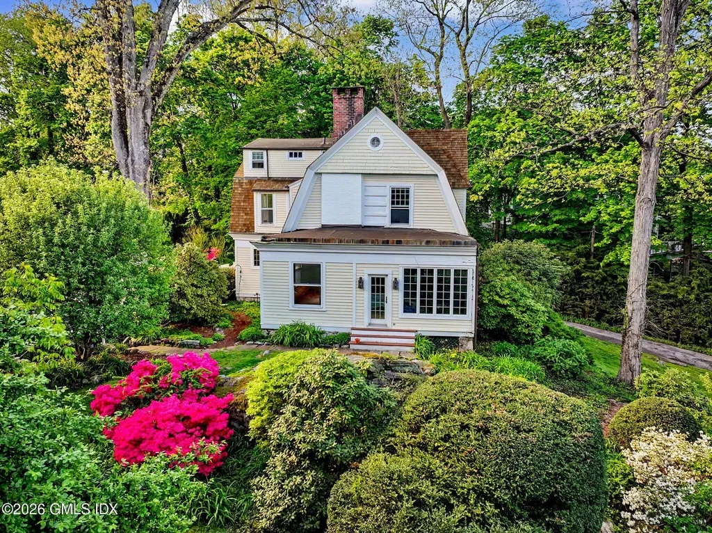 46 Hillside Drive Greenwich CT 06830