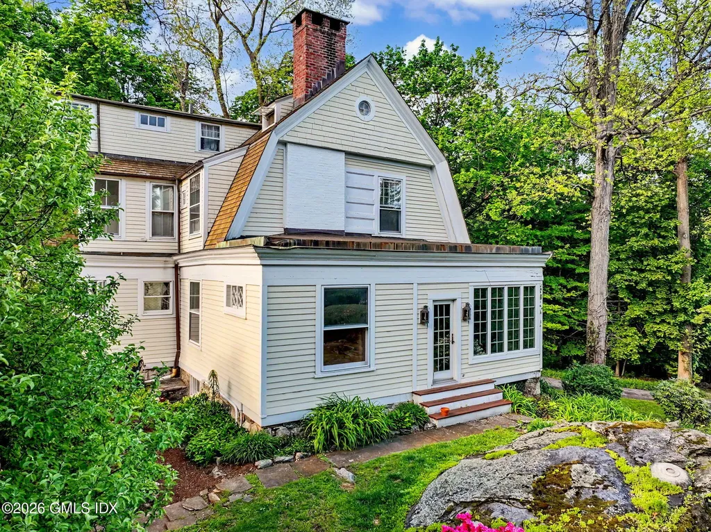 46 Hillside Drive Greenwich CT 06830