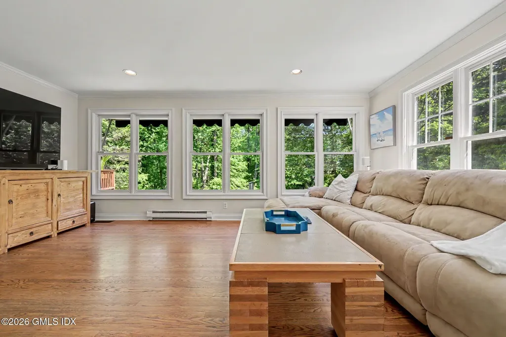 13 Lia Fail Way Cos Cob CT 06807