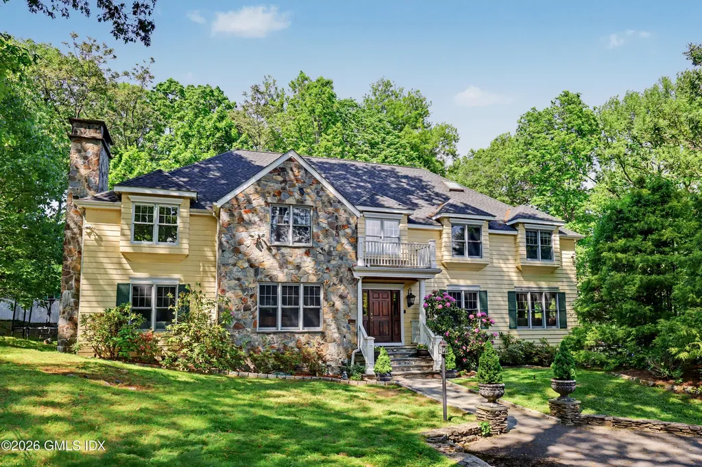 13 Lia Fail Way Cos Cob CT 06807