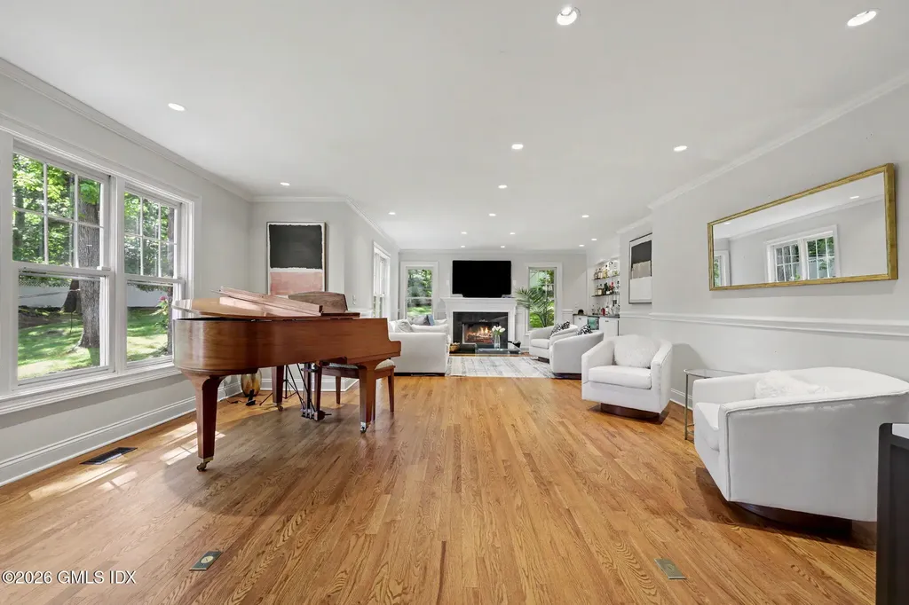 13 Lia Fail Way Cos Cob CT 06807