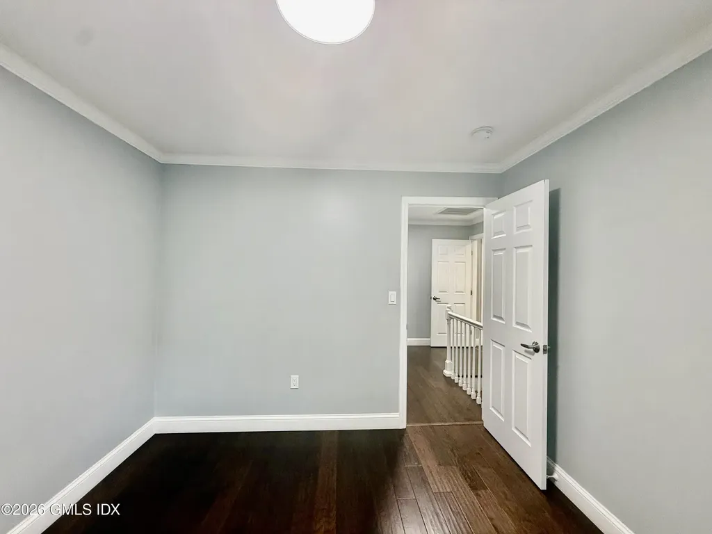 5 Griffith Road Riverside CT 06878