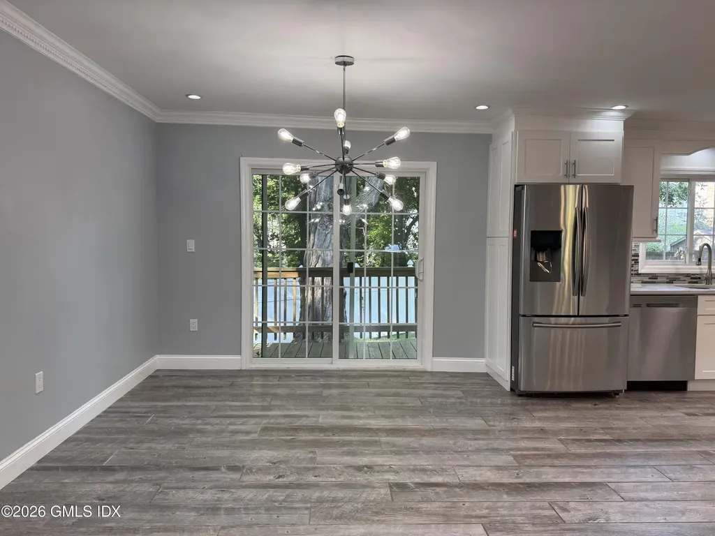 5 Griffith Road Riverside CT 06878