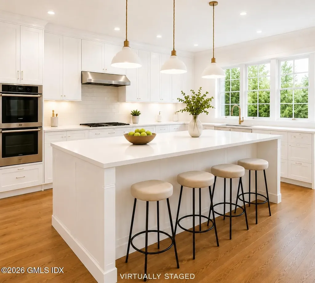 174 Round Hill Road Greenwich CT 06831