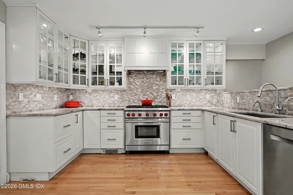 59 Dandy Drive Cos Cob CT 06807