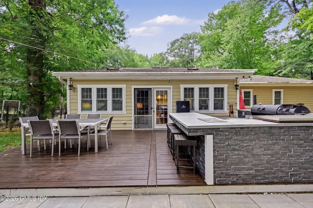 59 Dandy Drive Cos Cob CT 06807