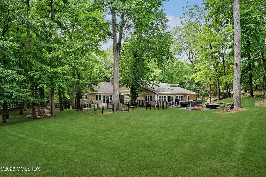 59 Dandy Drive Cos Cob CT 06807