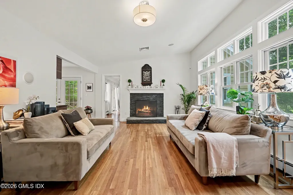 59 Dandy Drive Cos Cob CT 06807