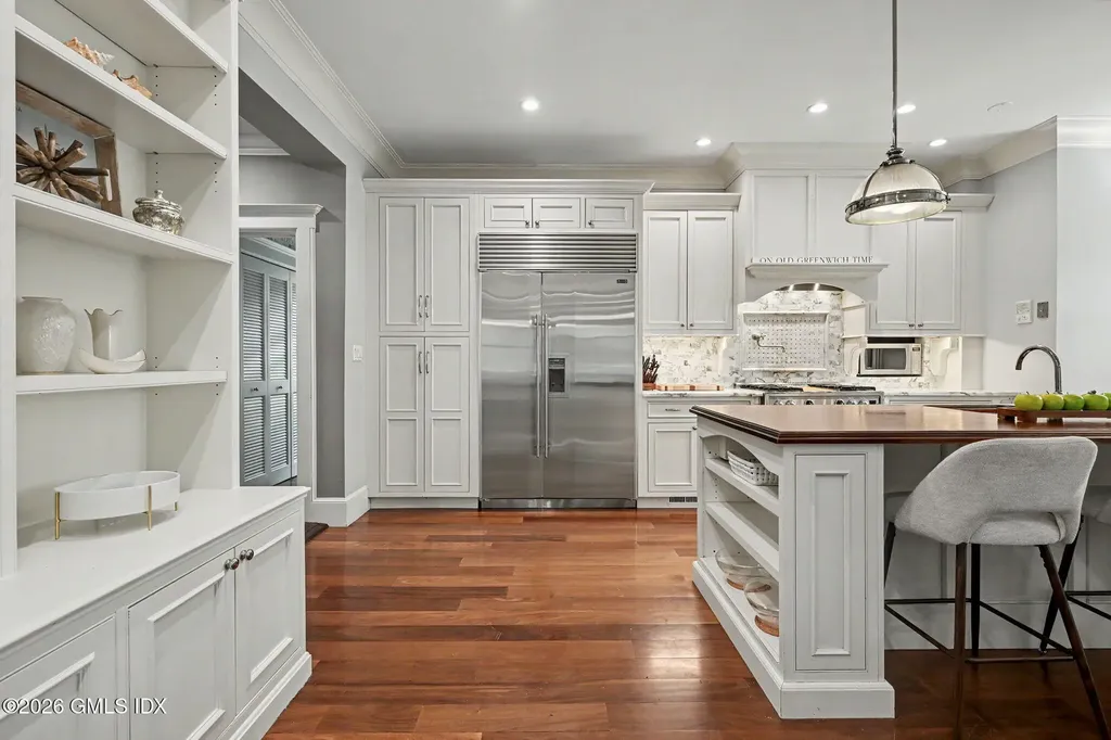 326 Sound Beach Avenue Old Greenwich CT 06870