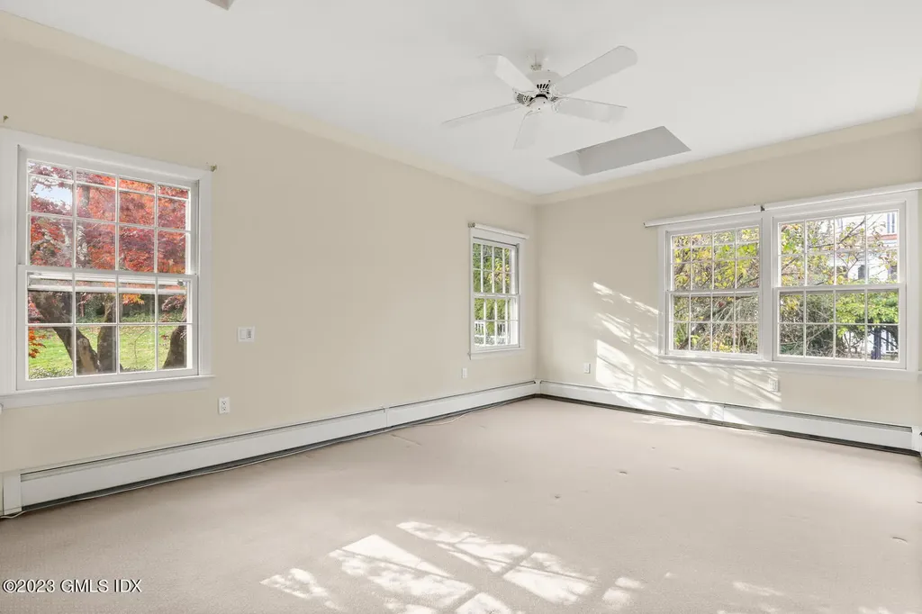 16 Intervale Place Greenwich CT 06830