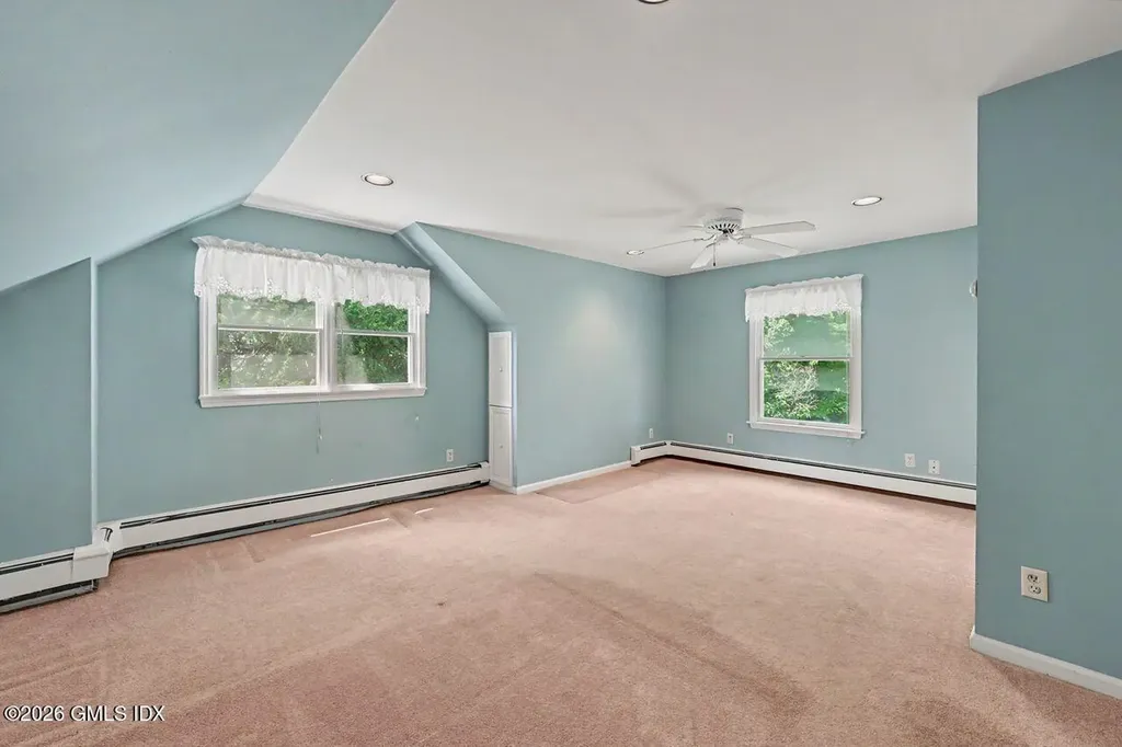 4 Hassake Road Old Greenwich CT 06870
