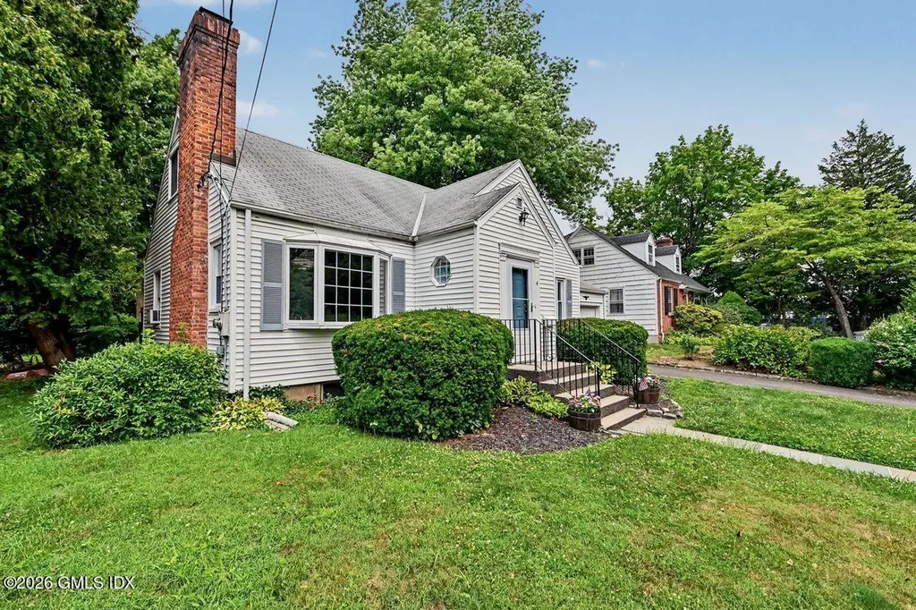 4 Hassake Road Old Greenwich CT 06870