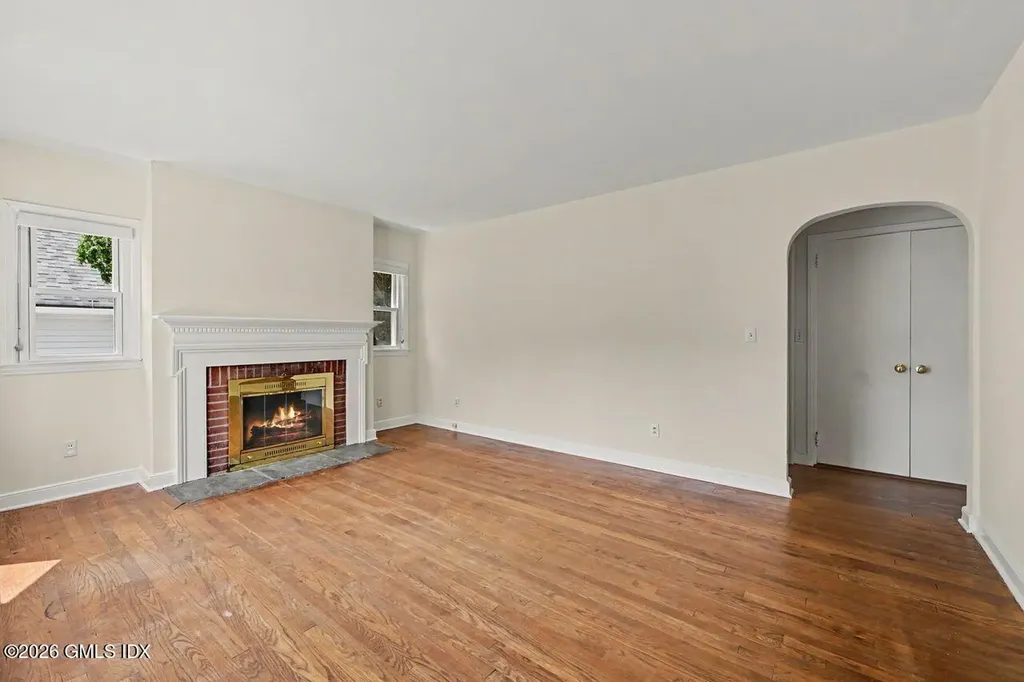 4 Hassake Road Old Greenwich CT 06870