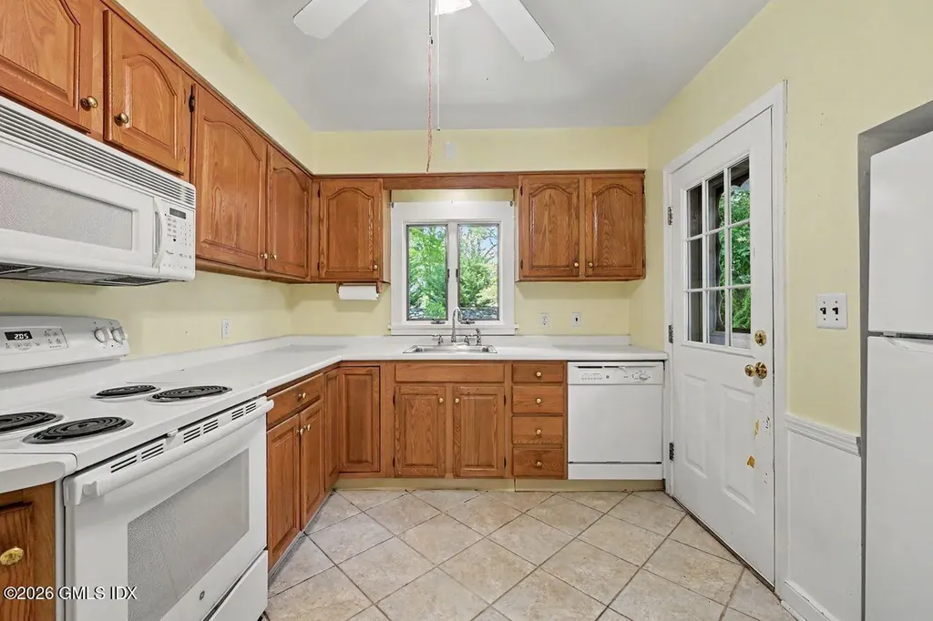 4 Hassake Road Old Greenwich CT 06870