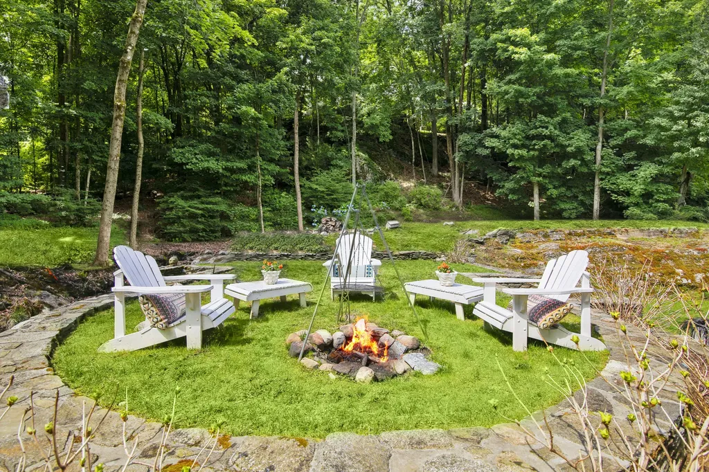 248 Stanwich Road Greenwich CT 06830