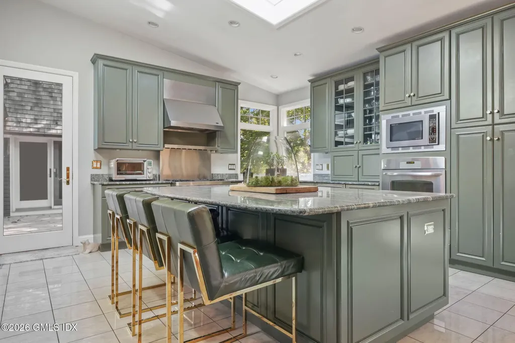 10 Gaston Farm Road Greenwich CT 06831