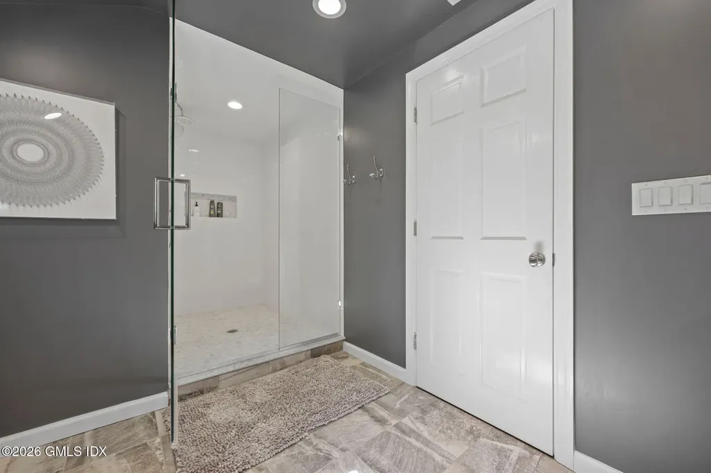 10 Gaston Farm Road Greenwich CT 06831