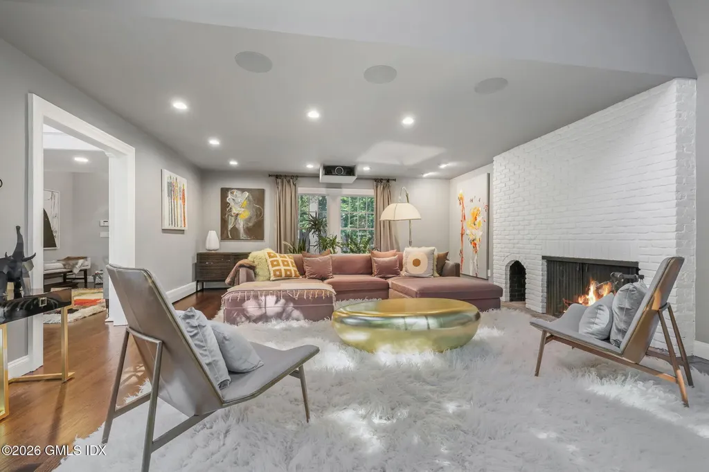 10 Gaston Farm Road Greenwich CT 06831