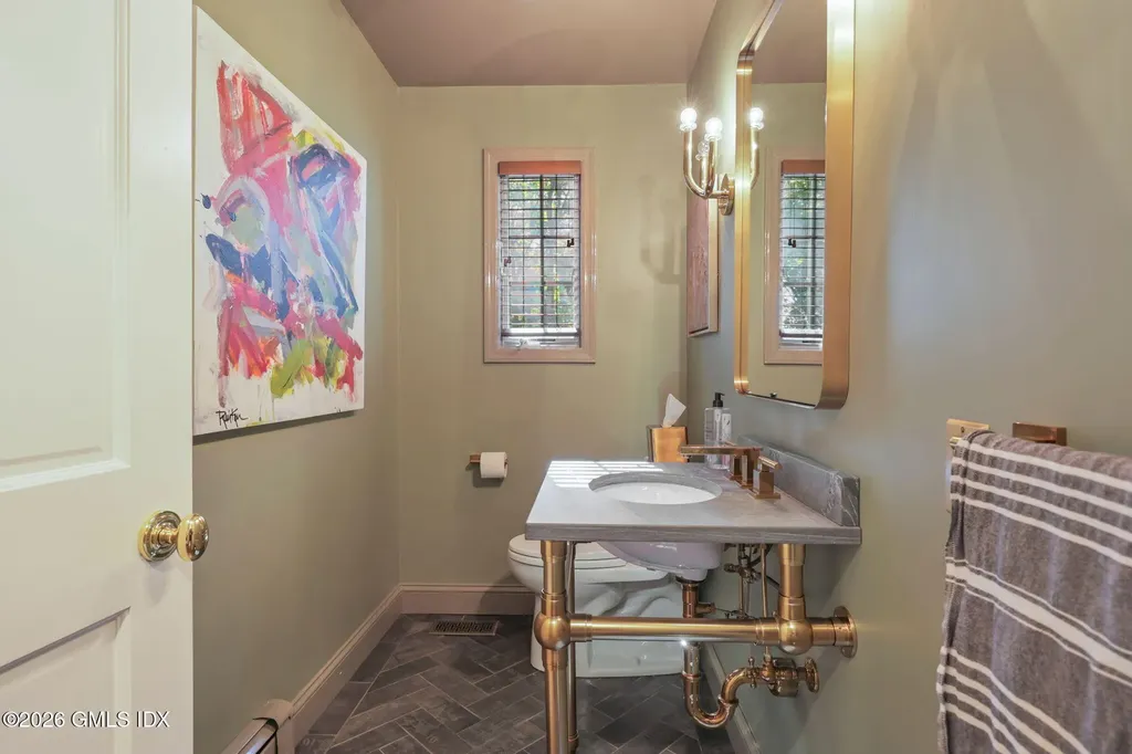 10 Gaston Farm Road Greenwich CT 06831