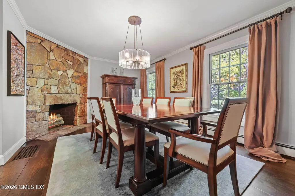 10 Gaston Farm Road Greenwich CT 06831