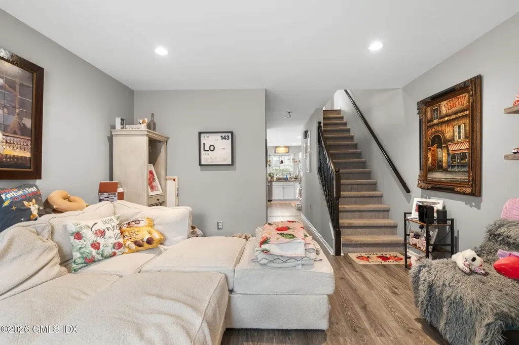 9 Columbus Avenue Greenwich CT 06830