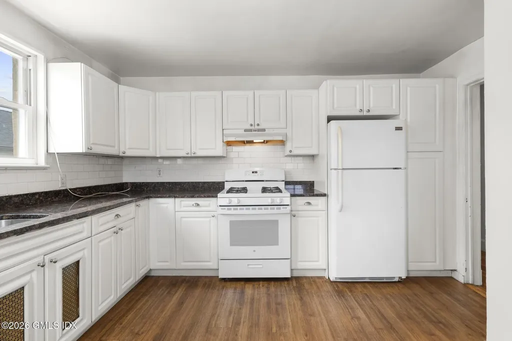 11 Columbus Avenue Greenwich CT 06830