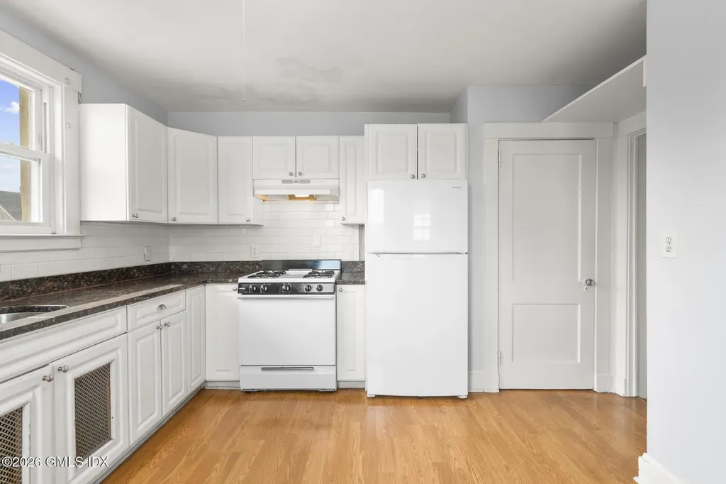 11 Columbus Avenue Greenwich CT 06830