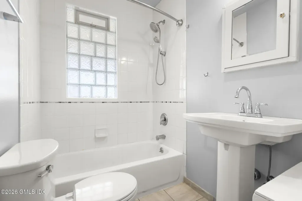 11 Columbus Avenue Greenwich CT 06830