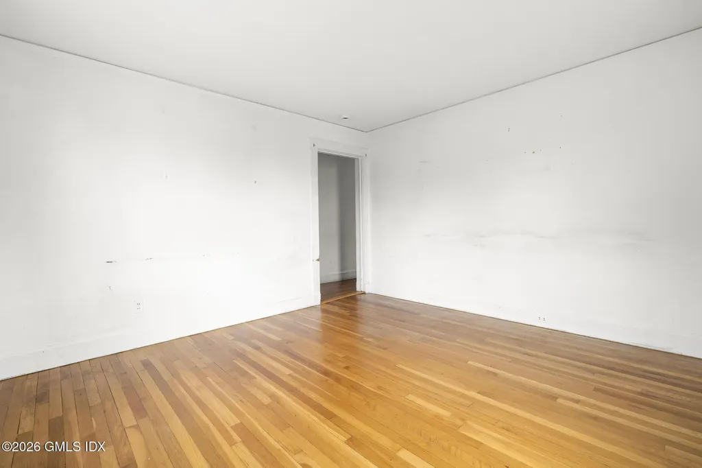 11 Columbus Avenue Greenwich CT 06830