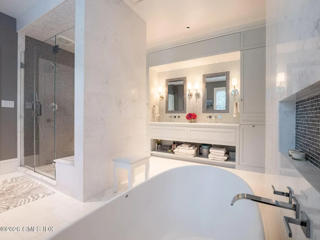 23 Wyckham Hill Lane Greenwich CT 06831