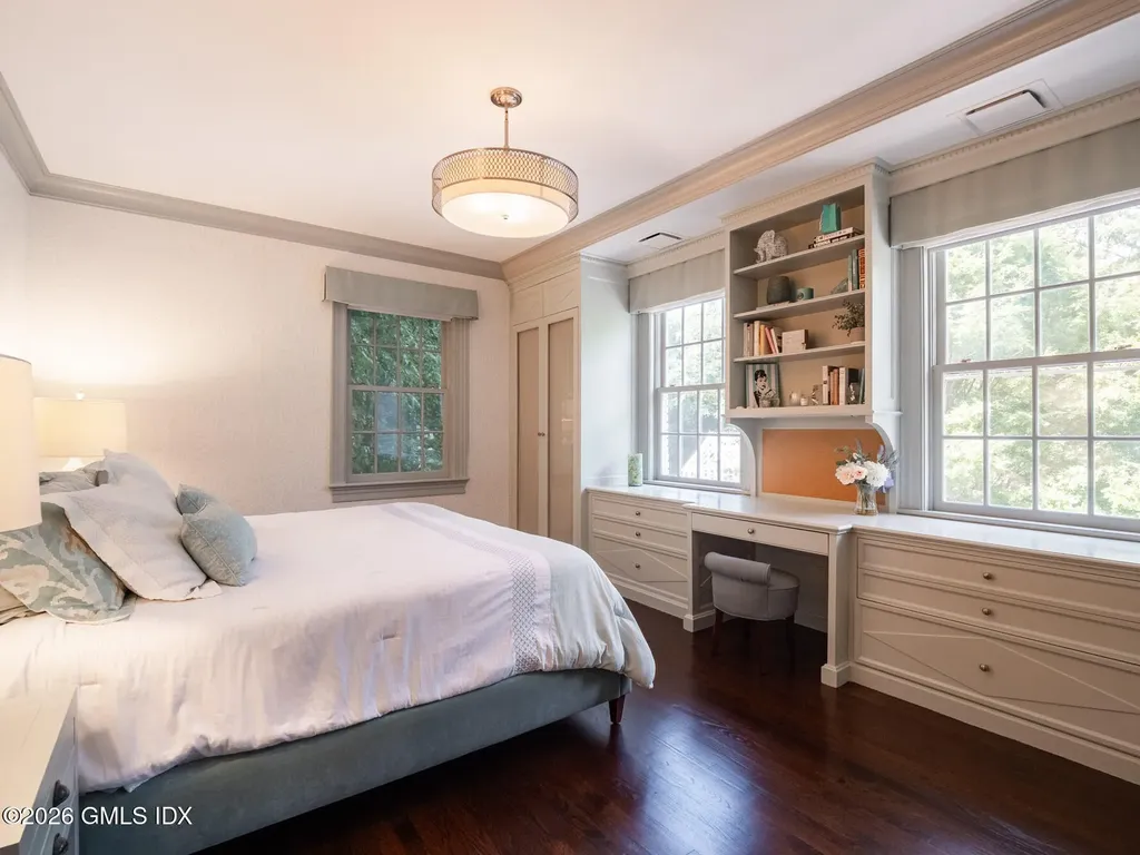 23 Wyckham Hill Lane Greenwich CT 06831