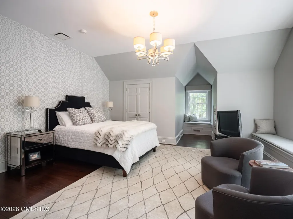 23 Wyckham Hill Lane Greenwich CT 06831