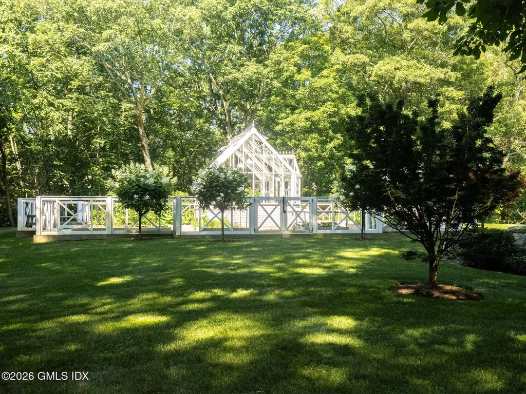 23 Wyckham Hill Lane Greenwich CT 06831