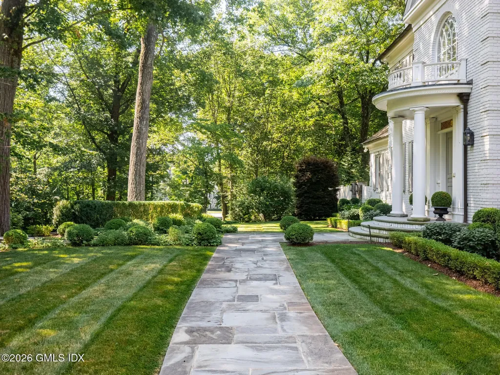 23 Wyckham Hill Lane Greenwich CT 06831