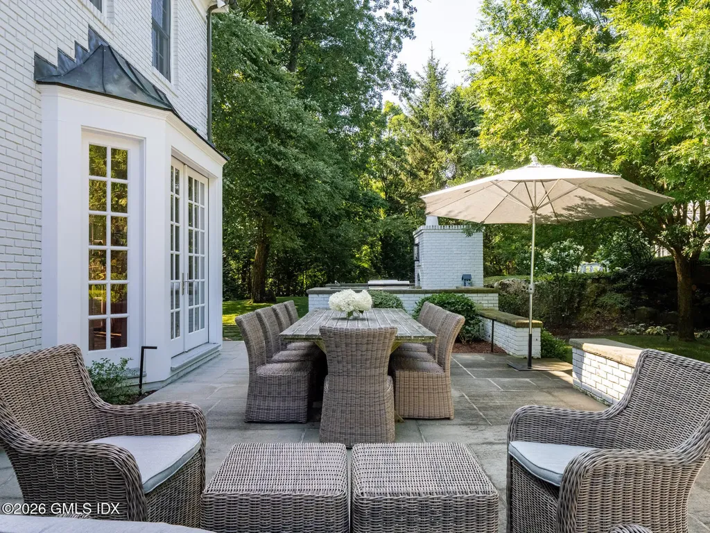 23 Wyckham Hill Lane Greenwich CT 06831