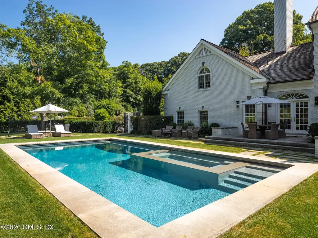 23 Wyckham Hill Lane Greenwich CT 06831