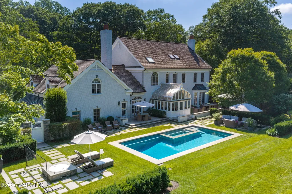 23 Wyckham Hill Lane Greenwich CT 06831