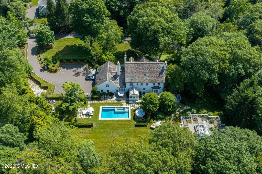 23 Wyckham Hill Lane Greenwich CT 06831