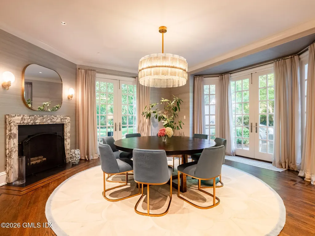 23 Wyckham Hill Lane Greenwich CT 06831