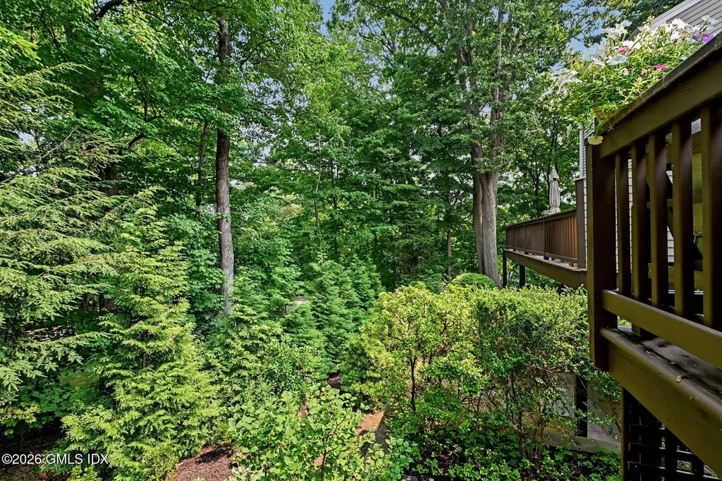 40 Ettl Lane Greenwich CT 06831