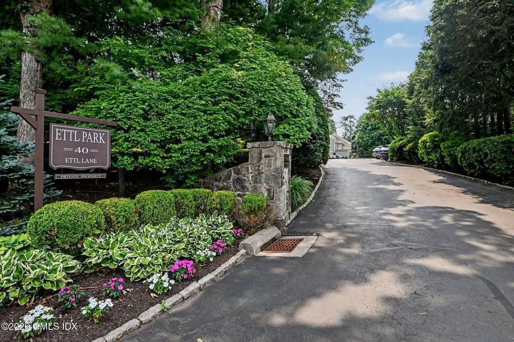 40 Ettl Lane Greenwich CT 06831